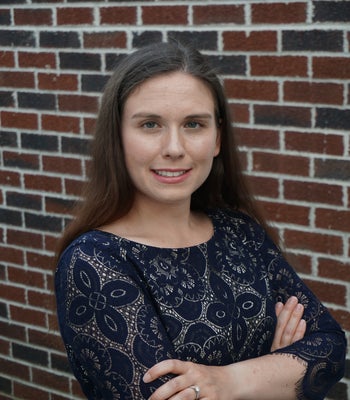 Portrait of Sarah Vega, Real Estate Agent.